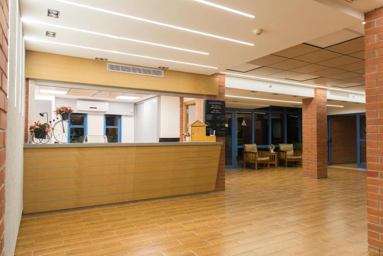 Hi - Shlomi Hostel Shelomi Εξωτερικό φωτογραφία